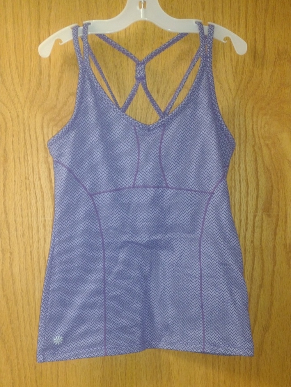 Athleta Lavender Sports Tank with Crisscross Back (J1374)
